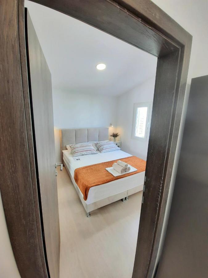 Apartment Maria Makarska Exterior photo